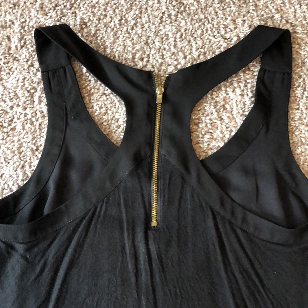 Express Tank Top - Picture 3 of 4